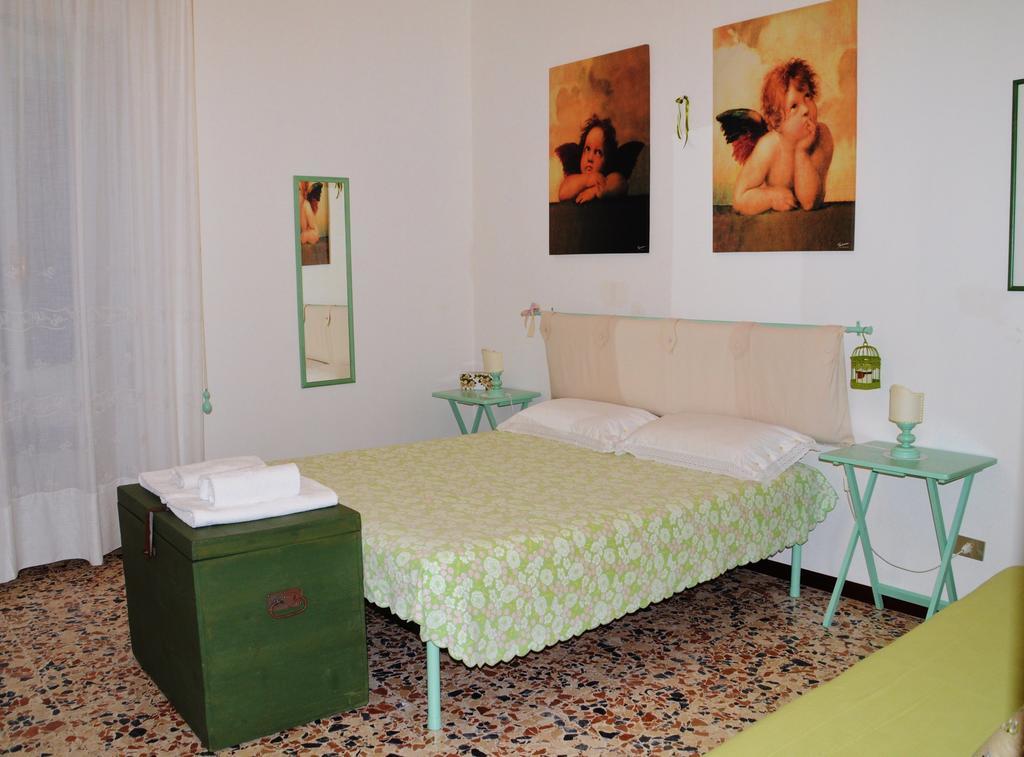 לינה וארוחת בוקר אלגהרו Casa Tarragona חדר תמונה